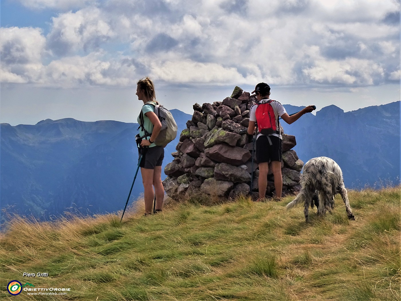 70 All'omone del Monte Avaro (2080 m).JPG